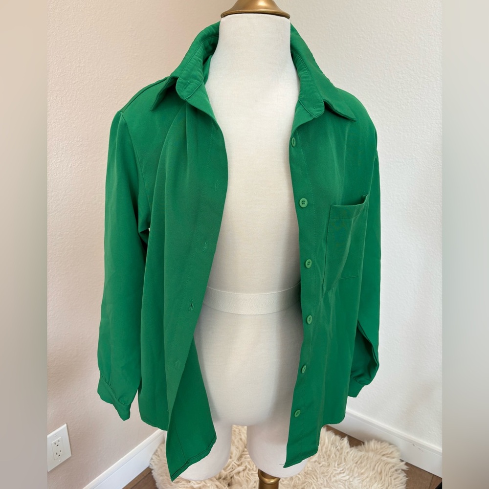 Green Women's button up top